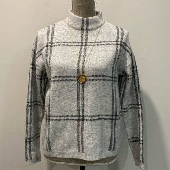 Belldini Gray Plaid Crew Neck Sweater size Small - Picture 4 of 14